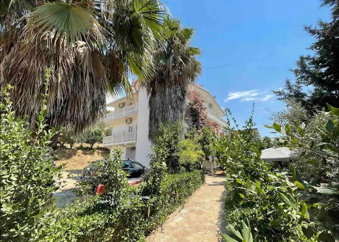 Dhoma Plazhi Parajsa Apartmanhotel Spille